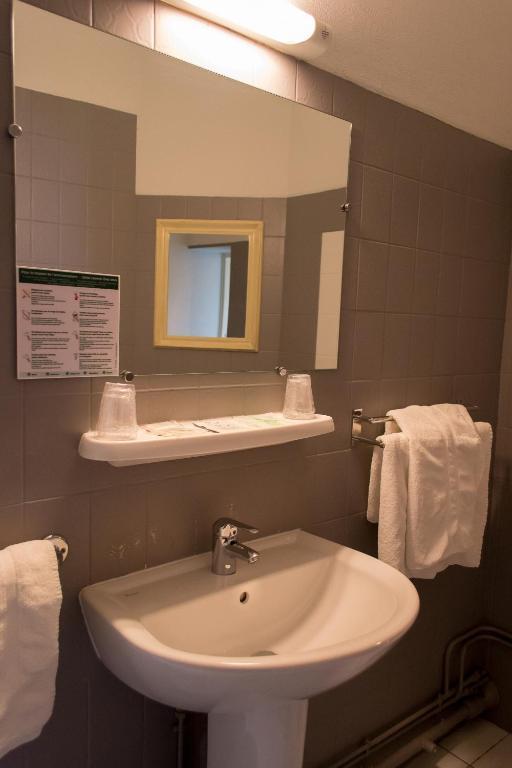 Hotel De Flandre Compiègne Rum bild