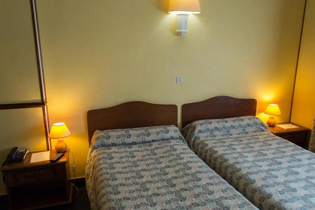 Hotel De Flandre Compiègne Rum bild
